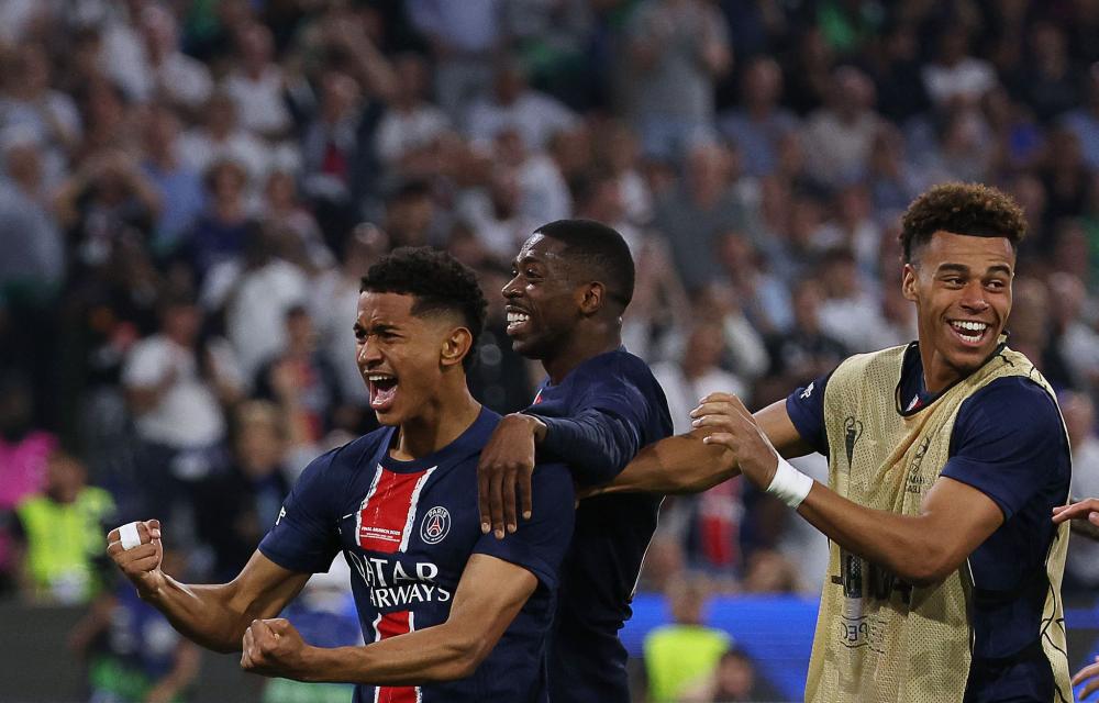 黄蜂官方：卡尔克布伦纳&康诺顿因伤本场不会回归